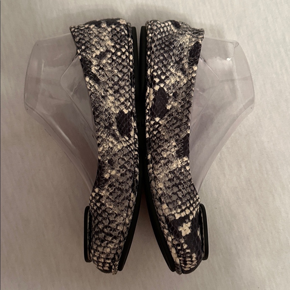 Tory Burch Black & Cream Snake Pattern Ballet Flats Roccia Snake Python Womens 6 - Picture 4 of 15